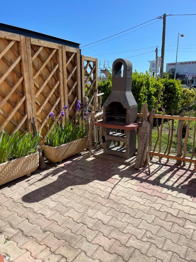Les Flo Location Apartment Aigues-Mortes Bagian luar foto
