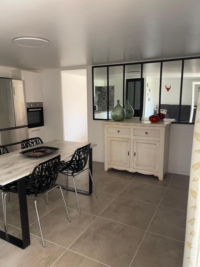 Les Flo Location Apartment Aigues-Mortes Bagian luar foto